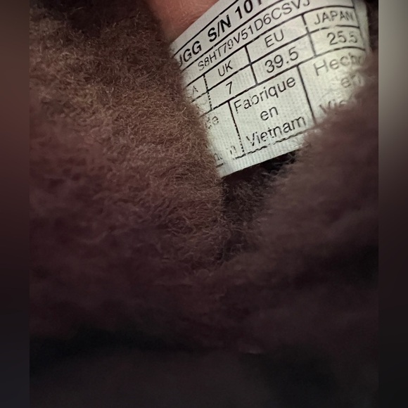 UGG EDELINA GRIZZLY BOOTS - WOMEN'S Sz 8.5 - Picture 10 of 12